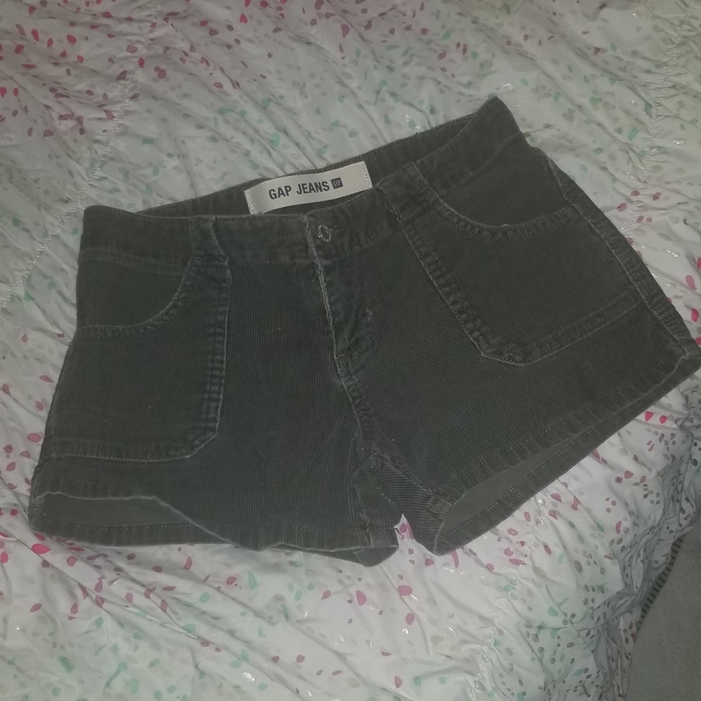 Euc ladies gap shorts